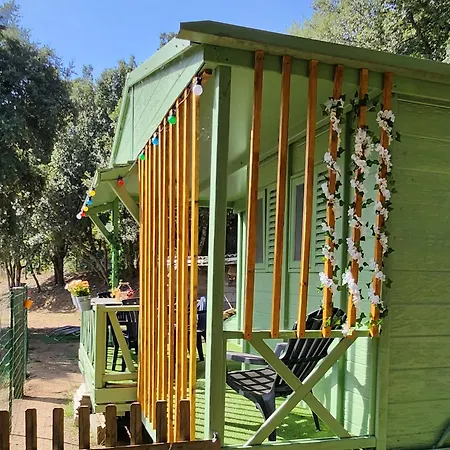 Chalet *